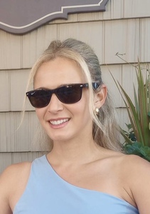 Dee