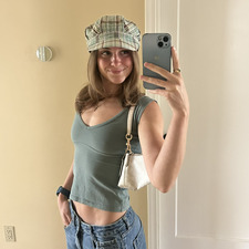 Sydney B