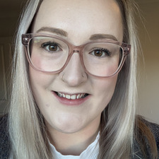 Amanda Newth