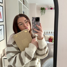 Chloe