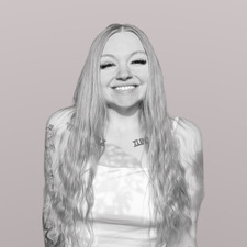Chloe Crowe