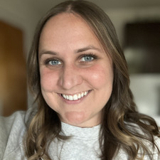 Joanie Charest