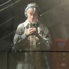 Viola Bernhard