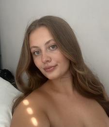 Phoebe Downes