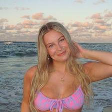 Calli Pope