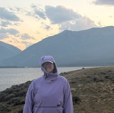 em