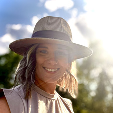 Amanda Davidson