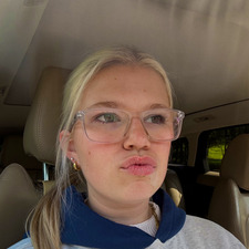 maggie scott