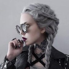 Michelle Avery