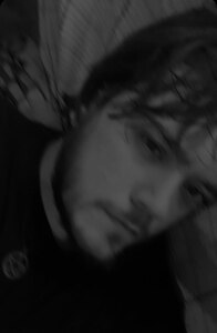 Alex V.