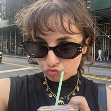 Mia