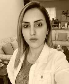 Dr Nadia