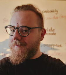 Tomek D.