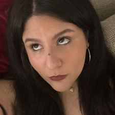 Mia