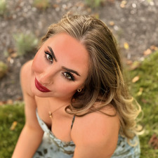 Mackenzie Hirth