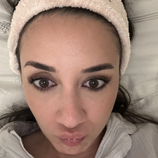 Nur Eğilmezcan