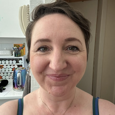 Zoë  I