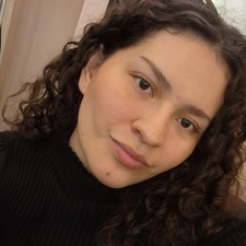 María