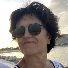 Ana C
