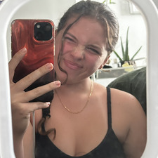 Verity Dee