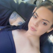 Ally  Zagari 