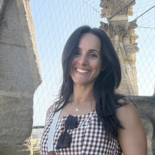 Yami Hernandez