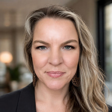 Lori Arnn