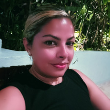 Iris Borrero