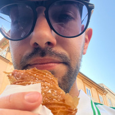 Adrià MC