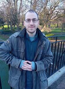 Darren Hollinshead