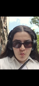 Em '