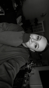 Vee x