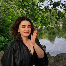 Maria