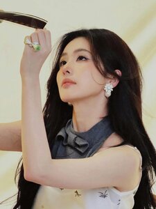 Becca ☆