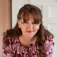 Suzy Knapp