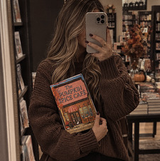 shereadsfaithfully