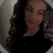 Alyssa Nieves