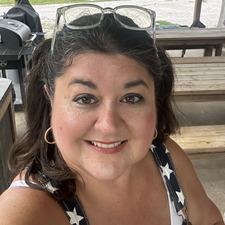 Tara Dameron