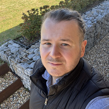 Brant D