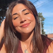 Mia