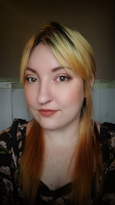 Dee