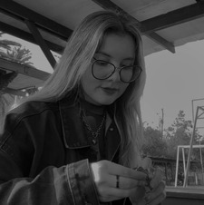 蓮.