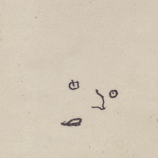 ︎