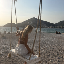Amelia