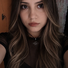 noemí