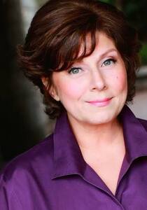 Annie Arvia