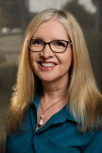 Stacy Sutton