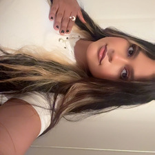 Alison Ro