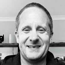 Stephen Waring