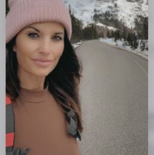 Traci Lee